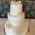 beach themed wedding cake