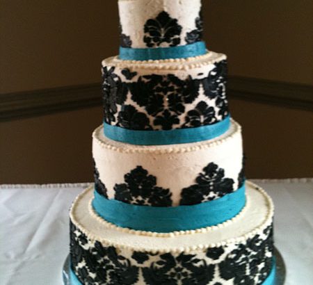 black crochet wedding cake