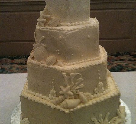 shells wedding cake