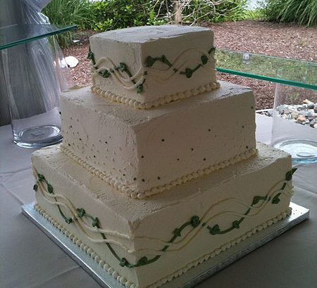 square white wedding cake